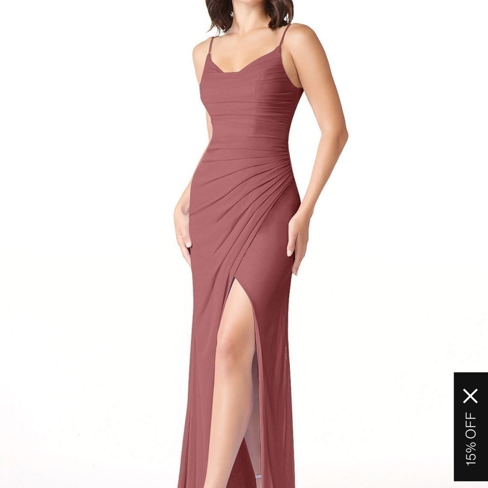 Azazie Deandra Dress Stretch
Fitted Pleated Mesh Long Dress bridal grad sz A8